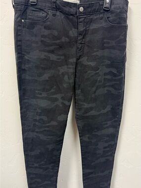 Social Standard by Sanctuary Mid-Rise Ankle Skinny Jeans